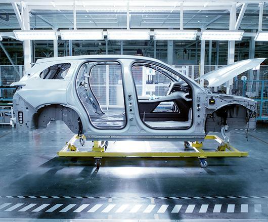 鋁制發(fā)動(dòng)機(jī)，鋁制散熱器，全鋁車(chē)身